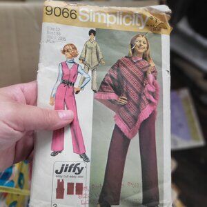 Simplicity Sewing Pattern 9066 VTG 70s Jiffy Jumpsuit Poncho Size 12 CUT